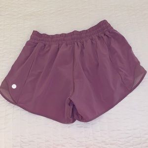 Lululemon Hotty Hot Shorts Size 6